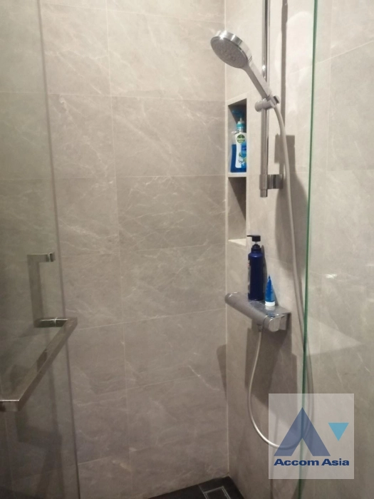 15  2 br Condominium For Rent in Ploenchit ,Bangkok BTS Chitlom at 28 Chidlom AA42725