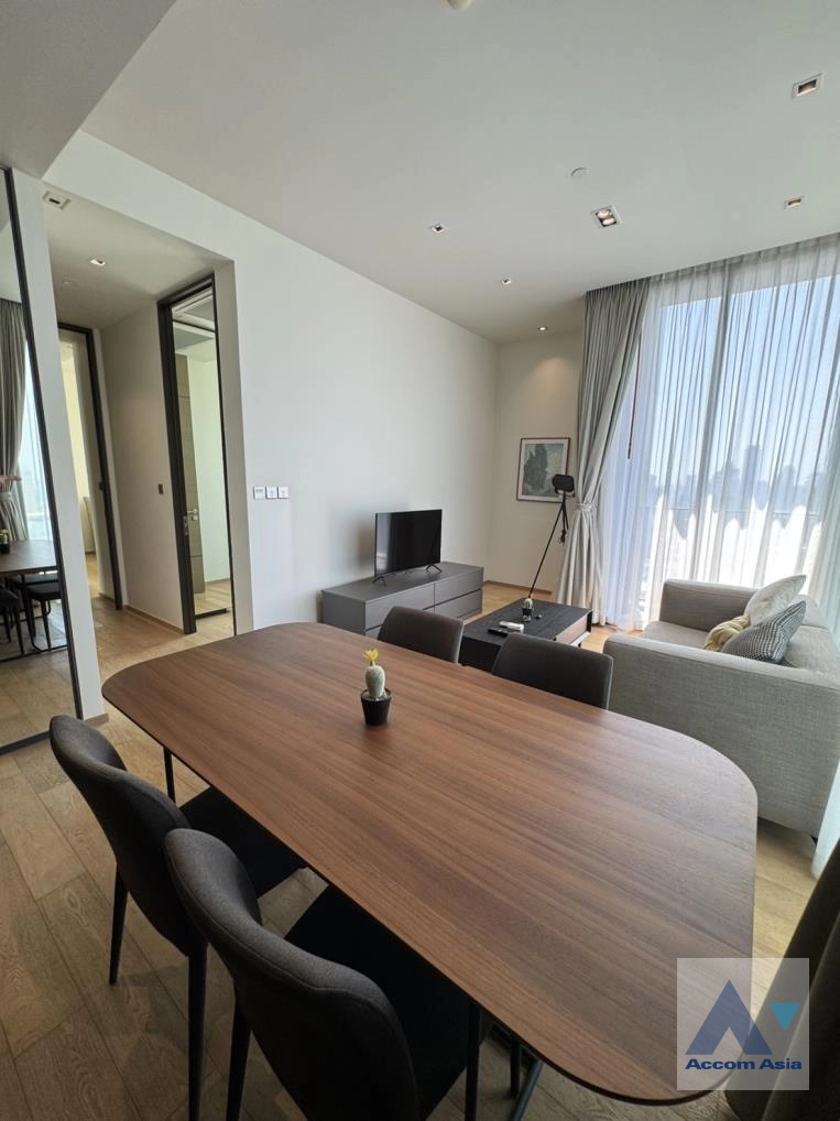  1  2 br Condominium For Rent in Ploenchit ,Bangkok BTS Chitlom at 28 Chidlom AA42725