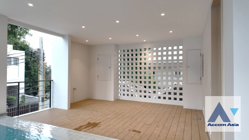 7  4 br House for rent and sale in Sukhumvit ,Bangkok BTS Thong Lo AA42727