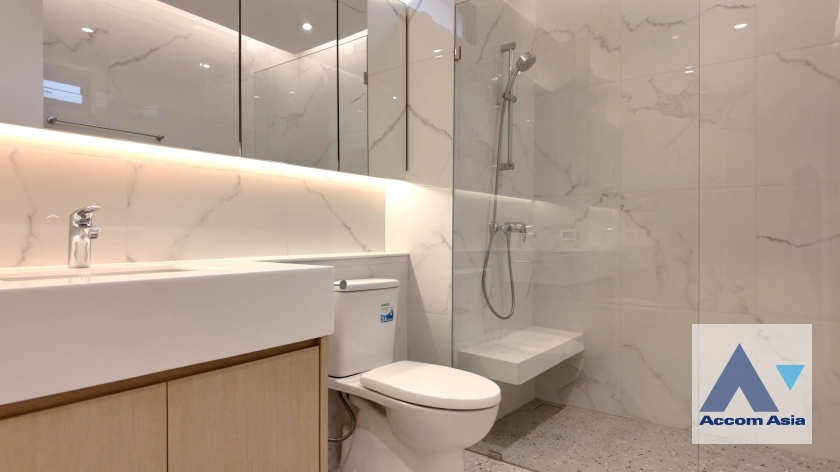 15  4 br House for rent and sale in Sukhumvit ,Bangkok BTS Thong Lo AA42727