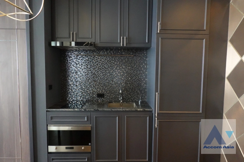  1  3 br Condominium For Rent in Ploenchit ,Bangkok BTS Ploenchit at Noble Ploenchit AA42735