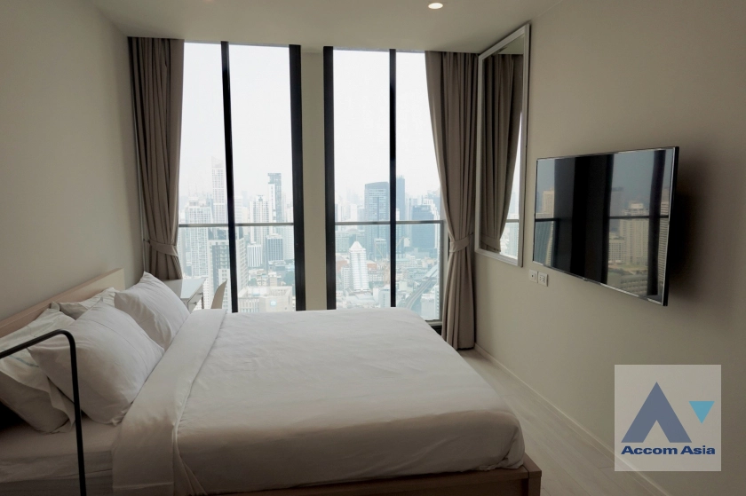 4  3 br Condominium For Rent in Ploenchit ,Bangkok BTS Ploenchit at Noble Ploenchit AA42735