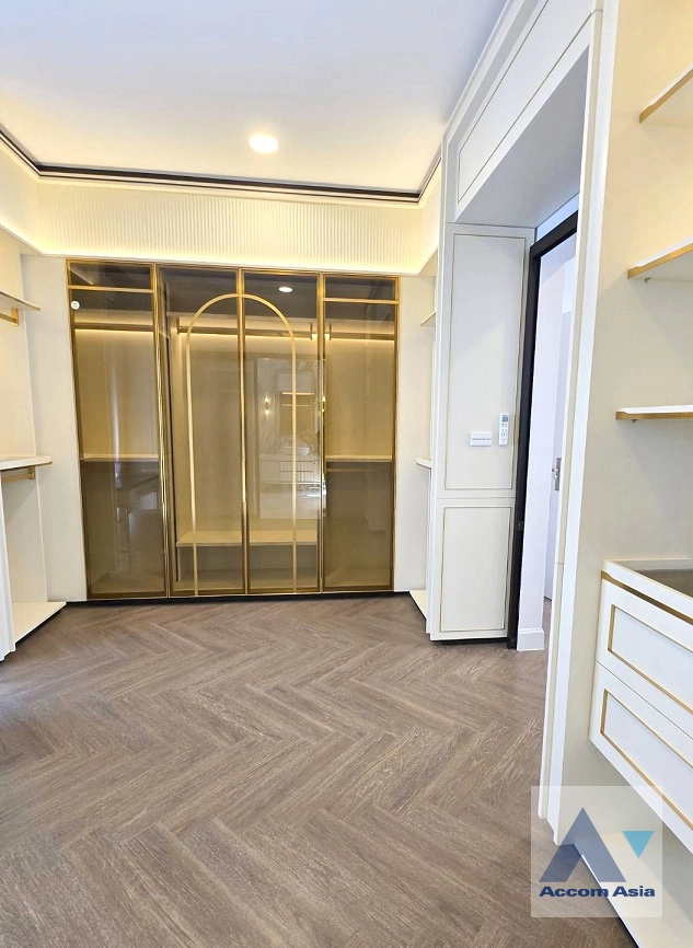 20  4 br House for rent and sale in Latkrabang ,Bangkok ARL Ban Thap Chang at Nantawan Rama 9 New Krungthepkreetha AA42739