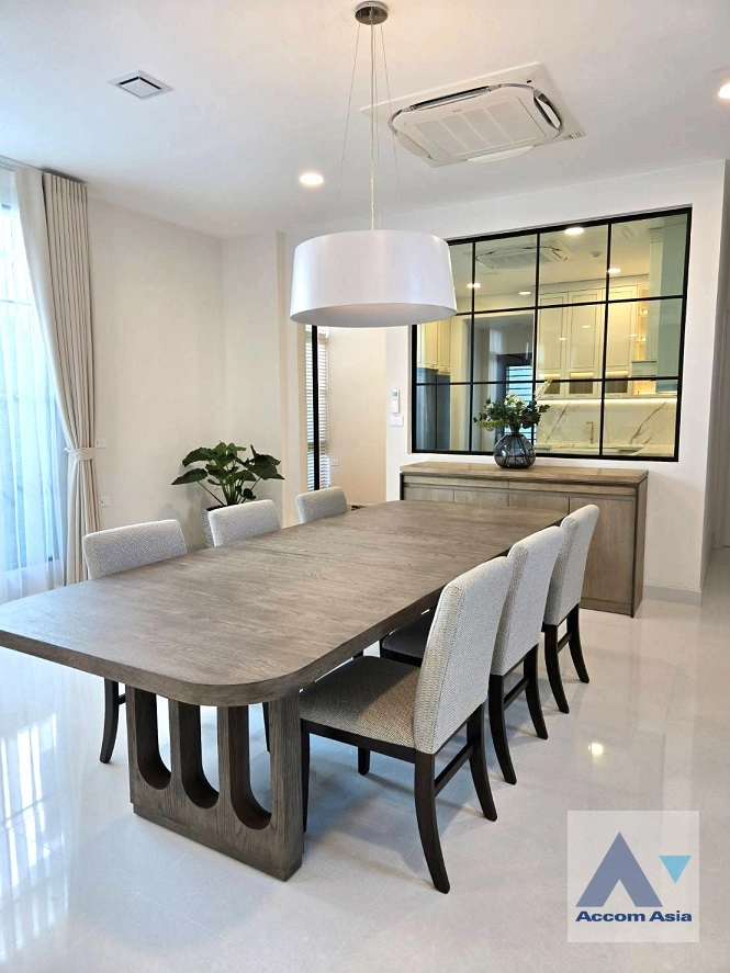 12  4 br House for rent and sale in Latkrabang ,Bangkok ARL Ban Thap Chang at Nantawan Rama 9 New Krungthepkreetha AA42739