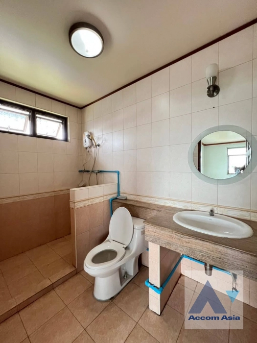 16  7 br House for rent and sale in Lat Phrao ,Bangkok  AA42743