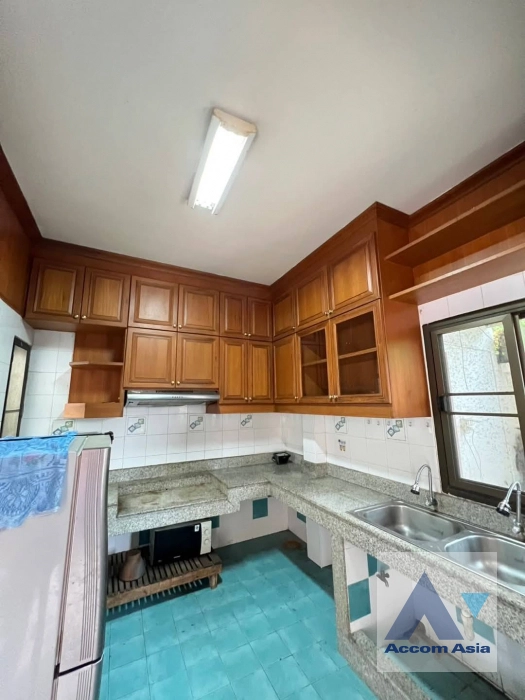 6  7 br House for rent and sale in Lat Phrao ,Bangkok  AA42743