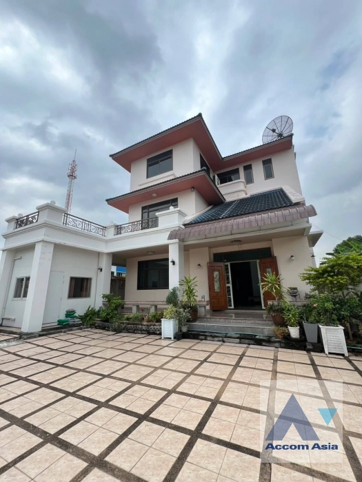 18  7 br House for rent and sale in Lat Phrao ,Bangkok  AA42743