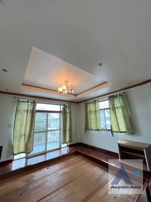 9  7 br House for rent and sale in Lat Phrao ,Bangkok  AA42743
