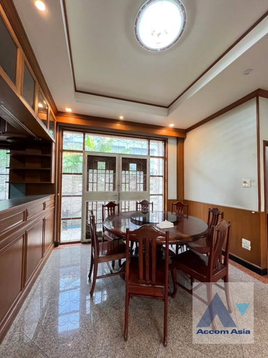 4  7 br House for rent and sale in Lat Phrao ,Bangkok  AA42743