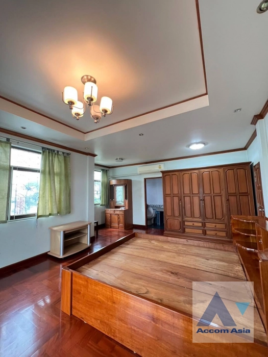 10  7 br House for rent and sale in Lat Phrao ,Bangkok  AA42743