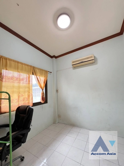 14  7 br House for rent and sale in Lat Phrao ,Bangkok  AA42743