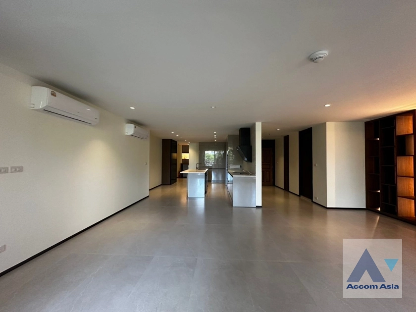  1  3 br Condominium For Rent in Ploenchit ,Bangkok BTS Chitlom at Somkid Gardens AA42746