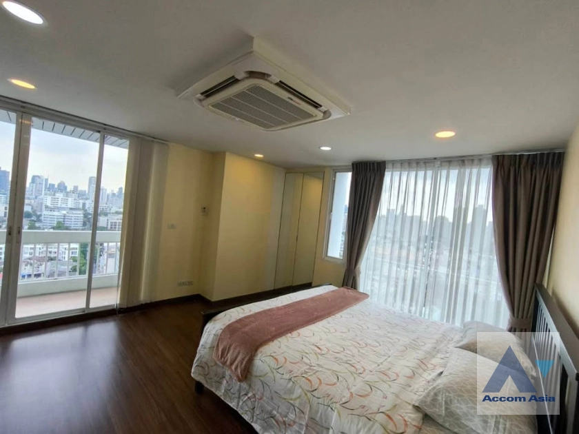 unit 2 Bedrooms  Condominium For Rent in Sukhumvit, Bangkok  near BTS Thong Lo (AA42758)
