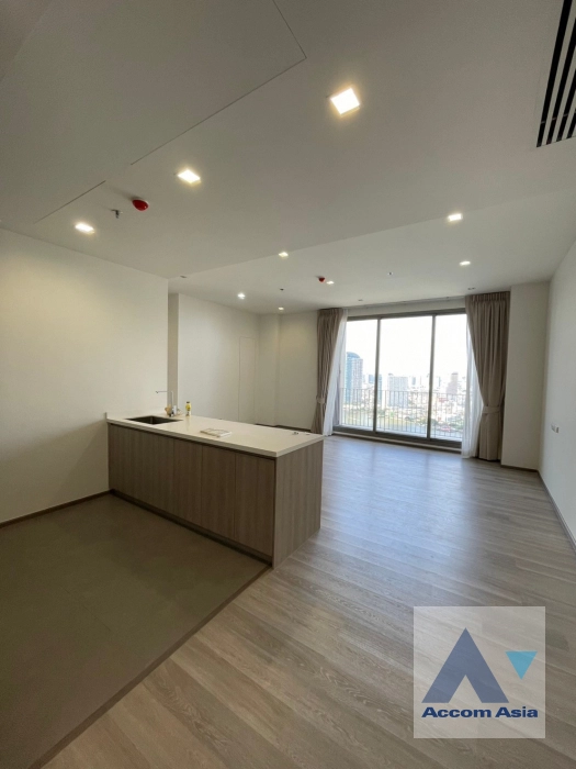  Rhythm Charoenkrung Pavillion Condominium  3 Bedroom for Rent BTS Saphan Taksin in Rama3 Bangkok