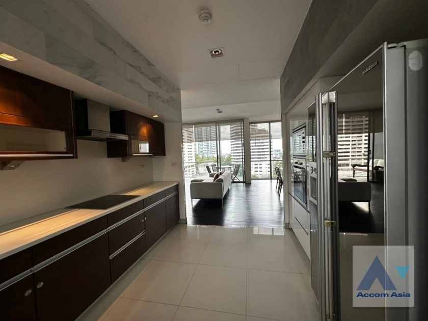 6  2 br Condominium For Sale in Sukhumvit ,Bangkok BTS Asok - MRT Sukhumvit at Domus 16 AA42761