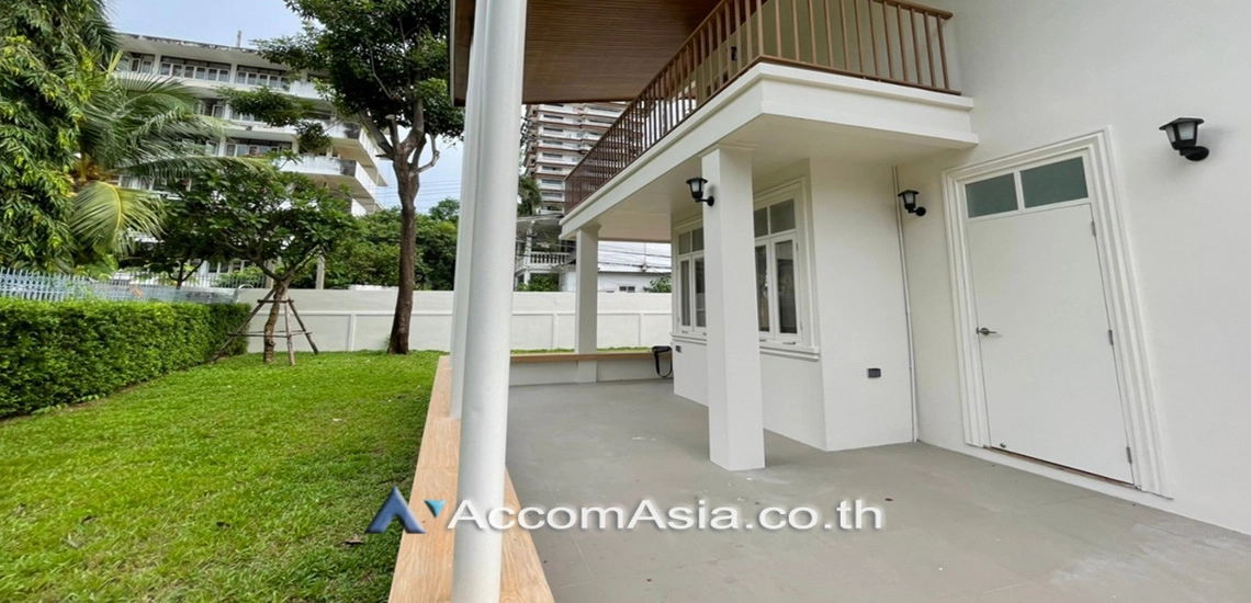 Home Office, Pet friendly |  3 Bedrooms  House For Rent in Sukhumvit, Bangkok  near BTS Asok - MRT Sukhumvit (9010001)