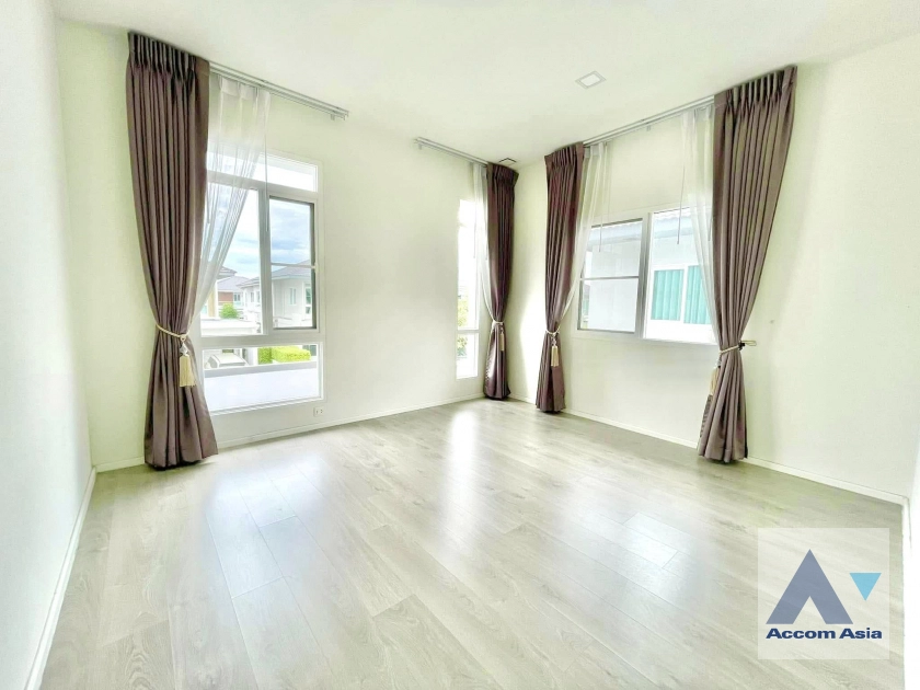 6  3 br House for rent and sale in Pattanakarn ,Bangkok  at Mantana Bangna-Wongwaen AA42770