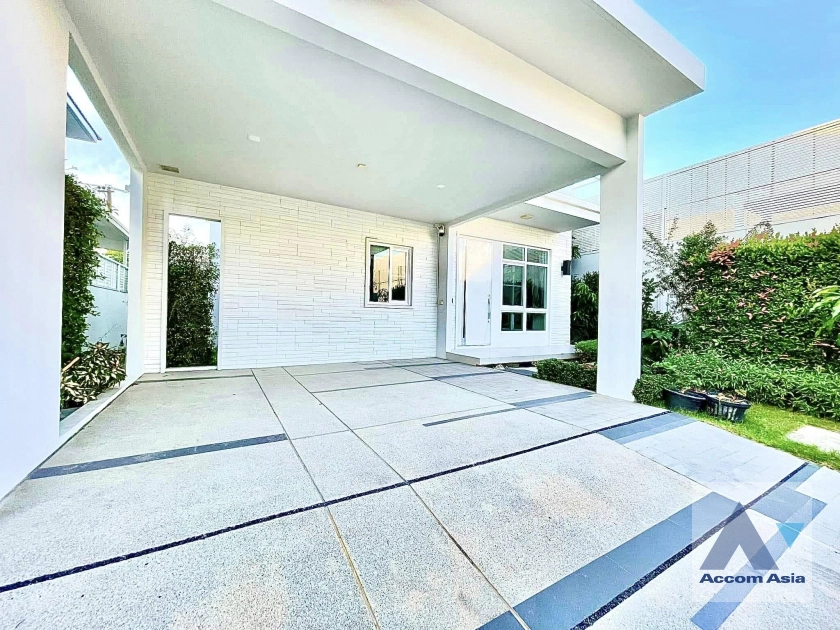 15  3 br House for rent and sale in Pattanakarn ,Bangkok  at Mantana Bangna-Wongwaen AA42770