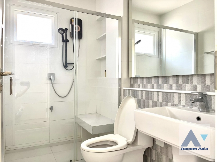 13  3 br House for rent and sale in Pattanakarn ,Bangkok  at Mantana Bangna-Wongwaen AA42770