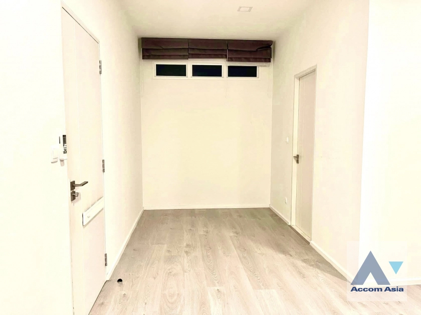 12  3 br House for rent and sale in Pattanakarn ,Bangkok  at Mantana Bangna-Wongwaen AA42770