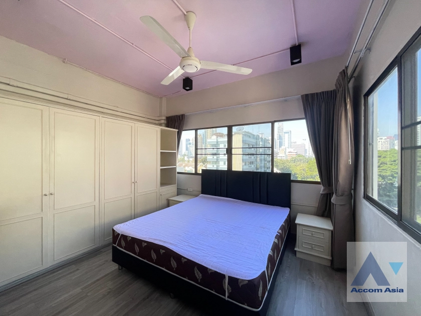 7  3 br Apartment For Rent in Sukhumvit ,Bangkok BTS Phrom Phong at Easy to access BTS Skytrain AA42775