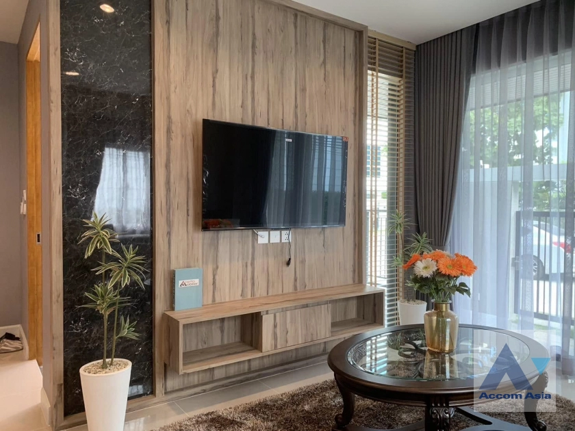 unitFully Furnished |  4 Bedrooms  House For Rent & Sale in Latkrabang, Bangkok  near ARL Ban Thap Chang (AA42780)