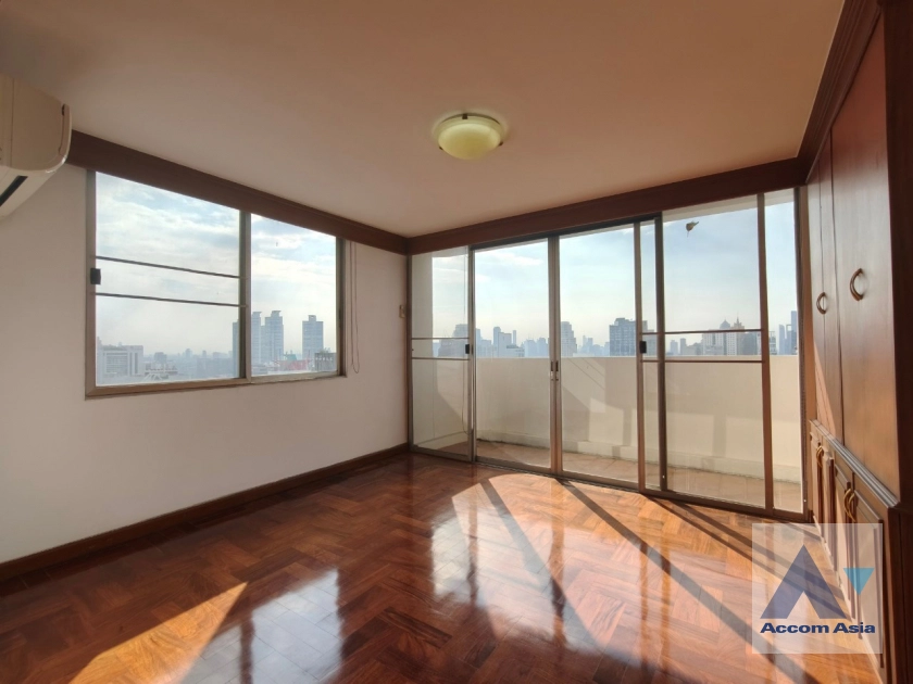 28  3 br Condominium for rent and sale in Sukhumvit ,Bangkok BTS Phrom Phong at D.S. Tower 1 AA42782