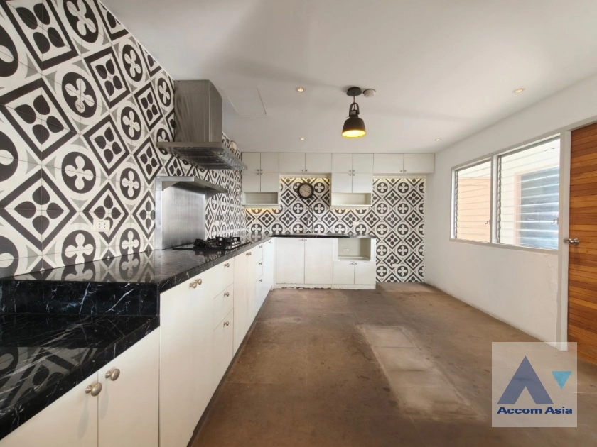 14  3 br Condominium for rent and sale in Sukhumvit ,Bangkok BTS Phrom Phong at D.S. Tower 1 AA42782