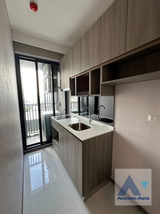 unit 1 Bedroom  Condominium For Sale in Sukhumvit, Bangkok  near BTS On Nut (AA42784)