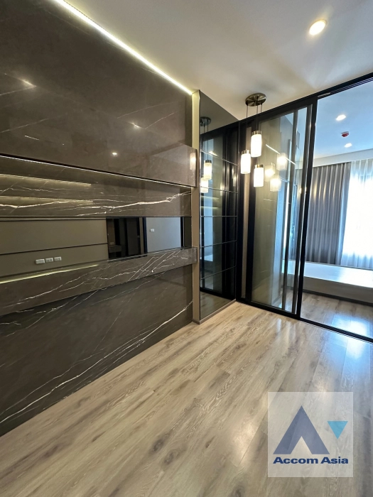 unit 1 Bedroom  Condominium For Sale in Sukhumvit, Bangkok  near BTS On Nut (AA42784)