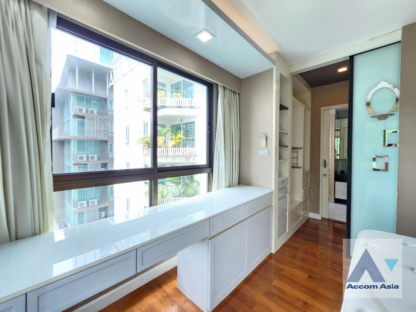 6  3 br Condominium For Sale in Silom ,Bangkok BTS Chong Nonsi at Silom City Resort AA42786