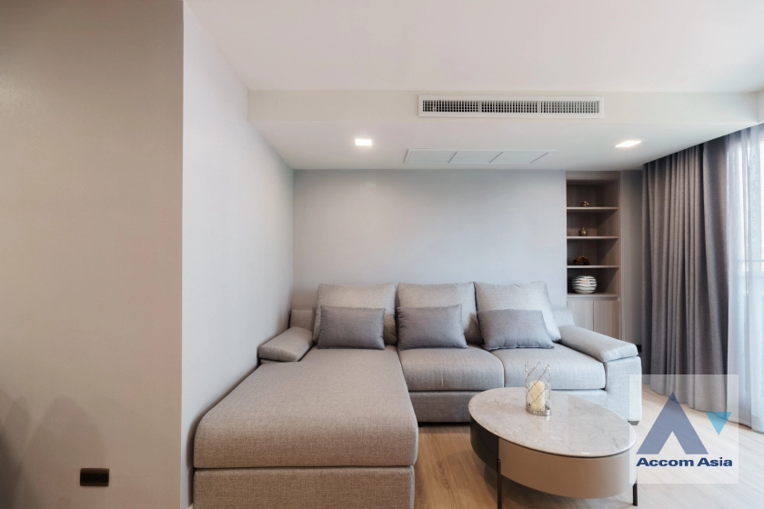  The Tropical Living Style Apartment  2 Bedroom for Rent BTS Thong Lo in Sukhumvit Bangkok