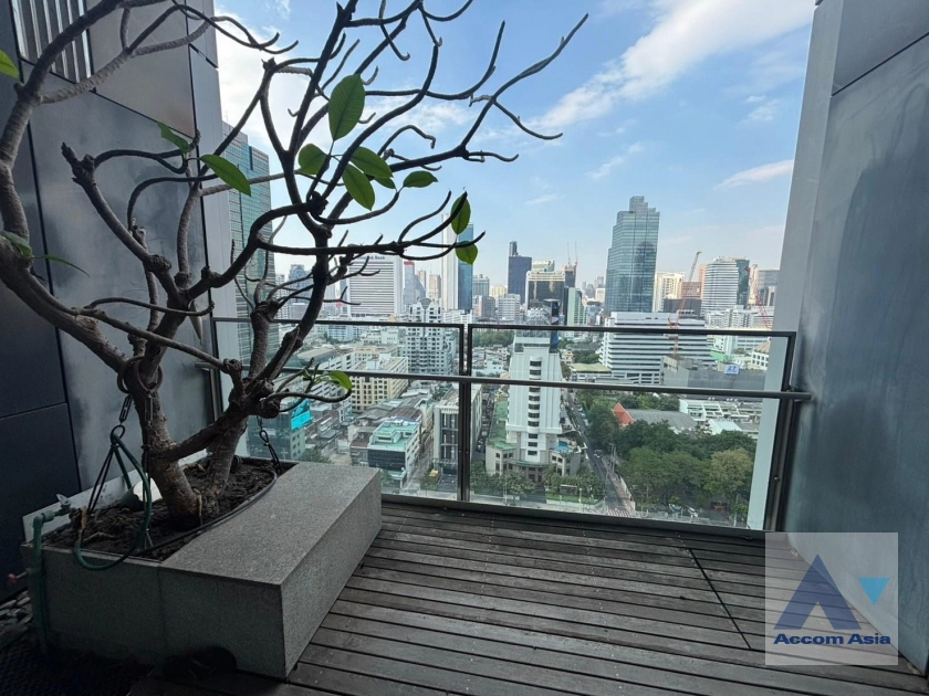 unit 2 Bedrooms  Condominium For Sale in Sathorn, Bangkok  near BTS Chong Nonsi - MRT Lumphini (AA42794)