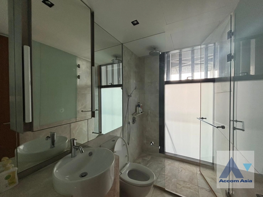 13  2 br Condominium For Sale in Sathorn ,Bangkok BTS Chong Nonsi - MRT Lumphini at The Met Sathorn AA42794