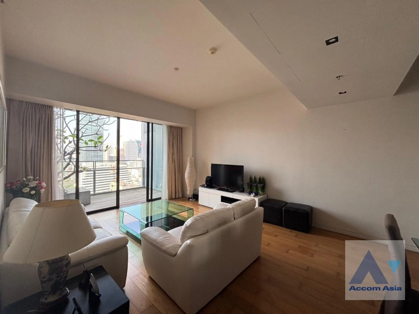 unit 2 Bedrooms  Condominium For Sale in Sathorn, Bangkok  near BTS Chong Nonsi - MRT Lumphini (AA42794)