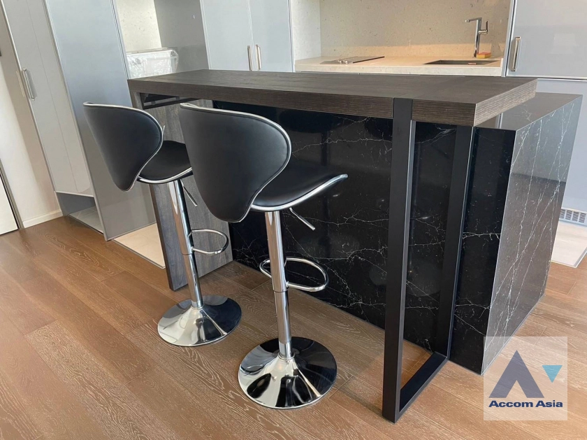 unit 1 Bedroom  Condominium For Rent in Sukhumvit, Bangkok  near BTS Phrom Phong (AA42803)