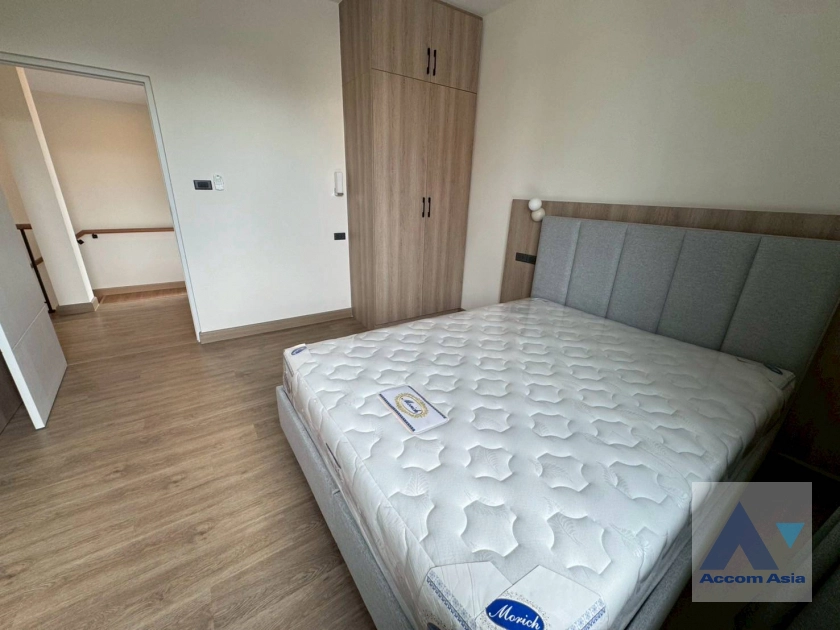 14  4 br House for rent and sale in Sukhumvit ,Bangkok BTS On Nut AA42809