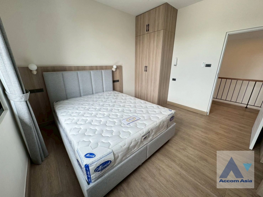 13  4 br House for rent and sale in Sukhumvit ,Bangkok BTS On Nut AA42809