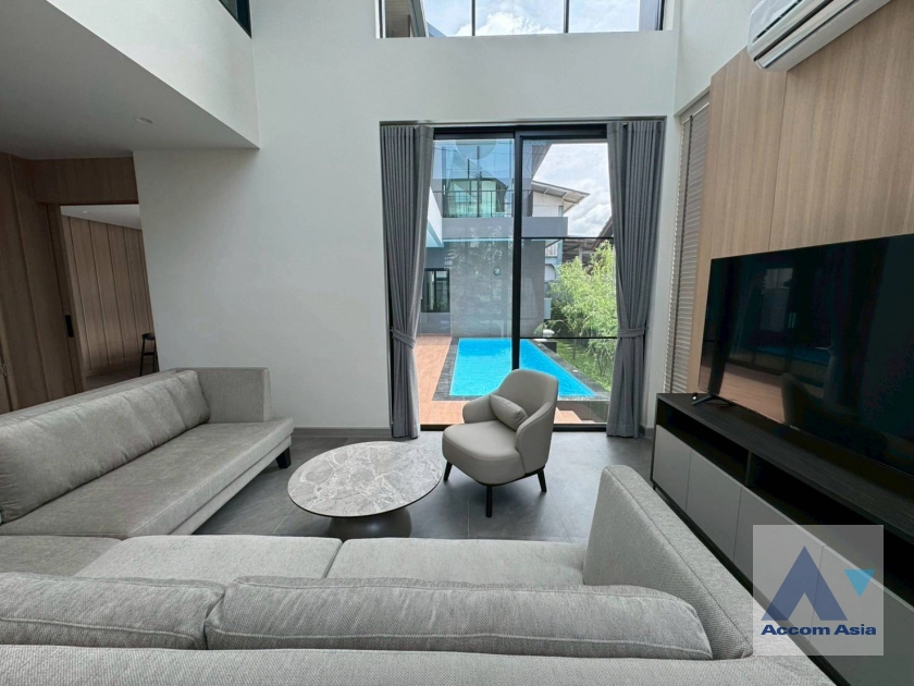  1  4 br House for rent and sale in Sukhumvit ,Bangkok BTS On Nut AA42809