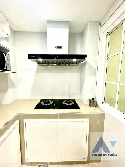  1  4 br House for rent and sale in Samutprakan ,Samutprakan BTS Bearing at Golden Neo Sukhumvit-Lasalle  AA42820