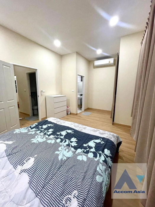 11  4 br House for rent and sale in Samutprakan ,Samutprakan BTS Bearing at Golden Neo Sukhumvit-Lasalle  AA42820