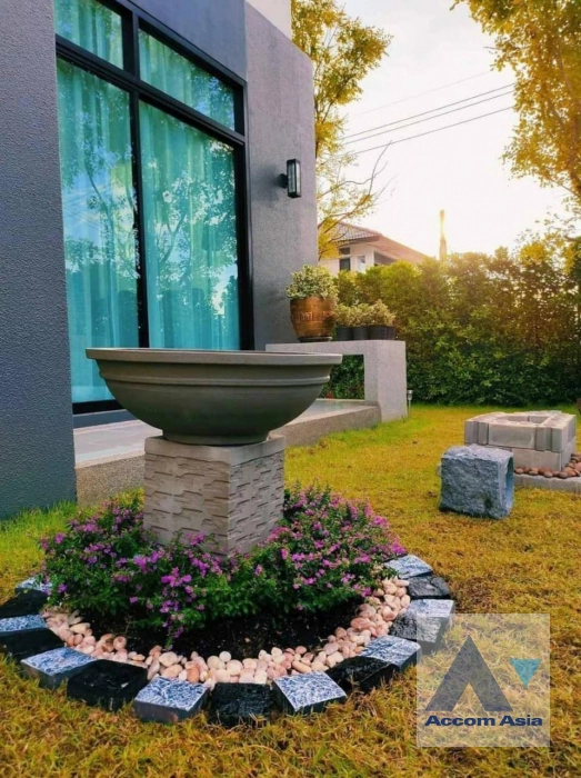 8  4 br House for rent and sale in Samutprakan ,Samutprakan  at BRITANIA Bangna-Suvarnabhumi KM.26 AA42823