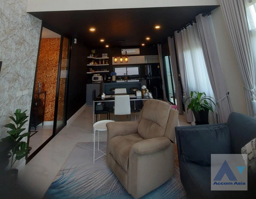 6  4 br House for rent and sale in Samutprakan ,Samutprakan  at BRITANIA Bangna-Suvarnabhumi KM.26 AA42823