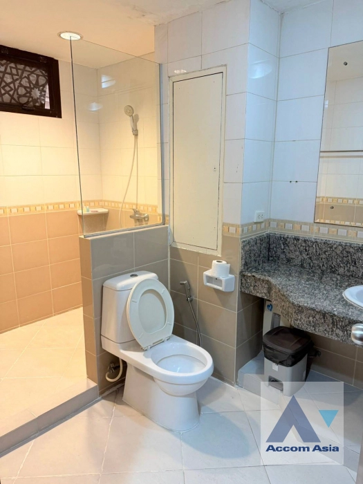 10  2 br Apartment For Rent in Sukhumvit ,Bangkok BTS Nana at Peaceful Living AA42826