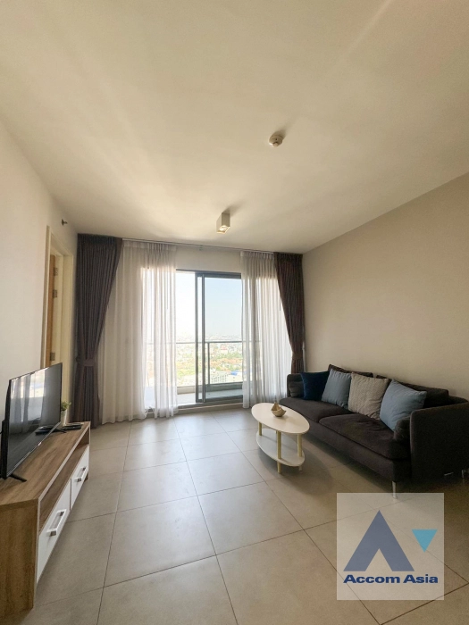 unit 2 Bedrooms  Condominium For Sale in Sukhumvit, Bangkok  near BTS Ekkamai (AA42829)