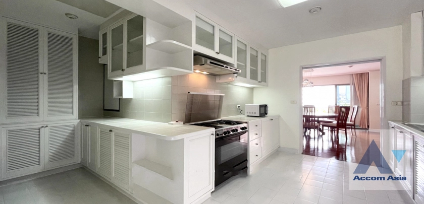  1  4 br Apartment for rent and sale in Sukhumvit ,Bangkok BTS Phrom Phong at Greenery garden and privacy AA42830