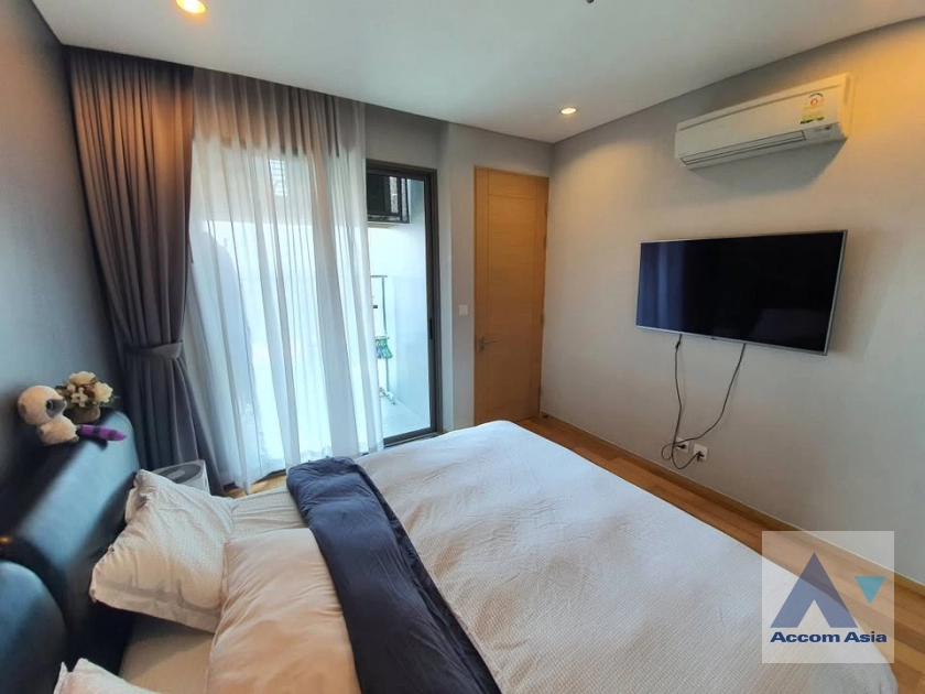 8  1 br Condominium For Rent in Sathorn ,Bangkok BRT Nararam 3 at The Breeze Narathiwas AA42832