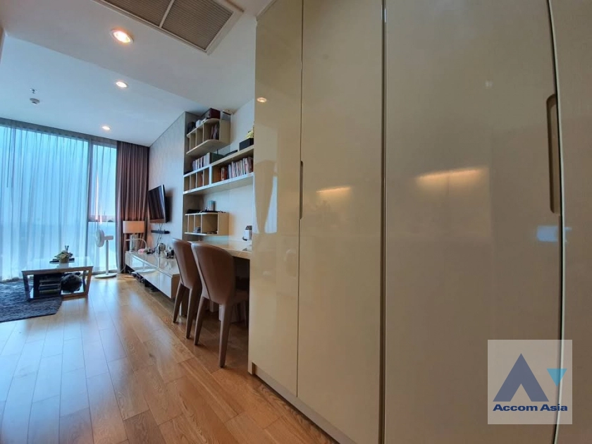 5  1 br Condominium For Rent in Sathorn ,Bangkok BRT Nararam 3 at The Breeze Narathiwas AA42832