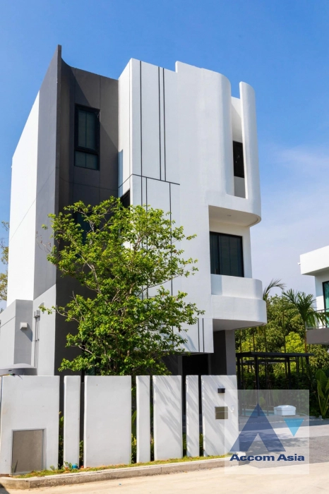 unitPrivate Swimming Pool |  3 Bedrooms  House For Rent in Pattanakarn, Bangkok  (AA42835)