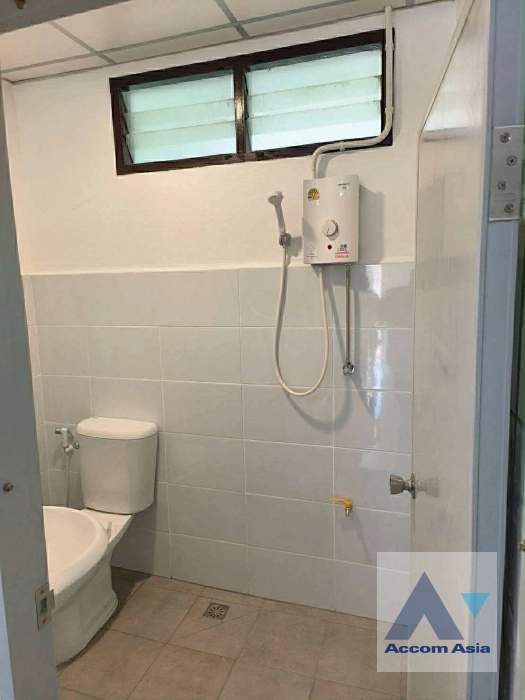 7  2 br House for rent and sale in Phaholyothin ,Bangkok BTS Saphan-Kwai AA42837